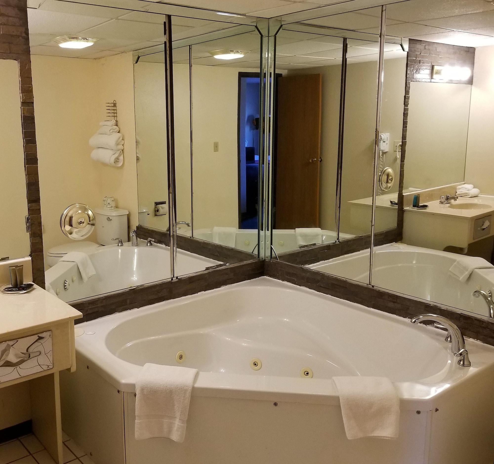 Americas Best Value Inn St. Louis / South Mehlville Экстерьер фото