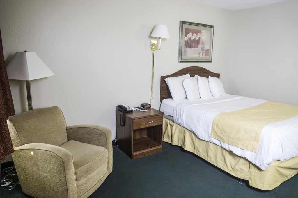 Americas Best Value Inn St. Louis / South Mehlville Экстерьер фото
