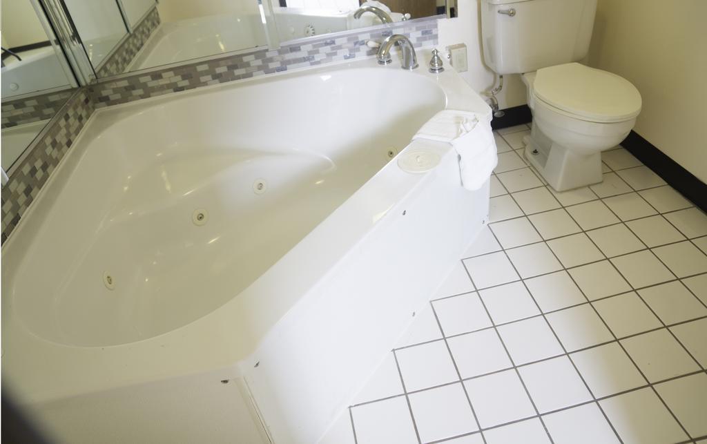 Americas Best Value Inn St. Louis / South Mehlville Экстерьер фото