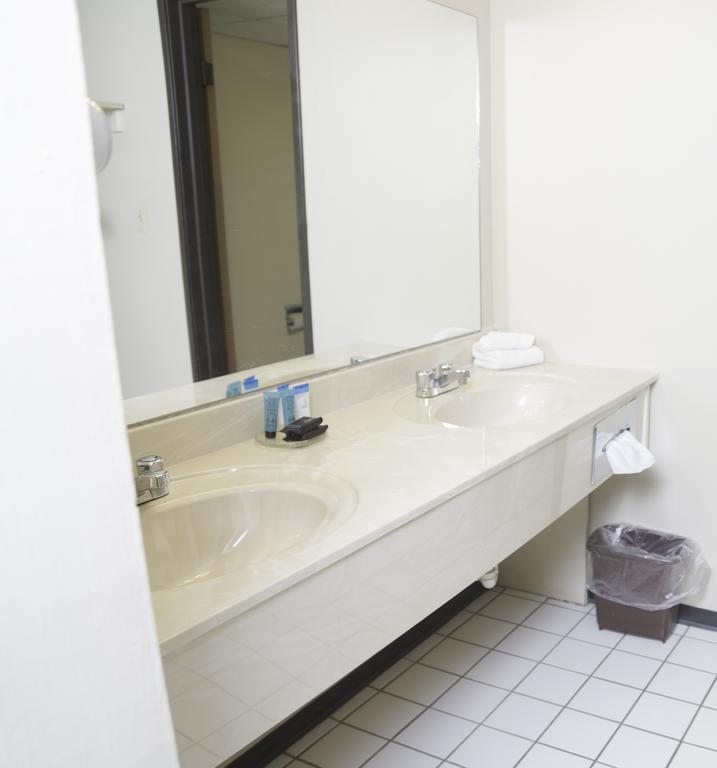 Americas Best Value Inn St. Louis / South Mehlville Экстерьер фото