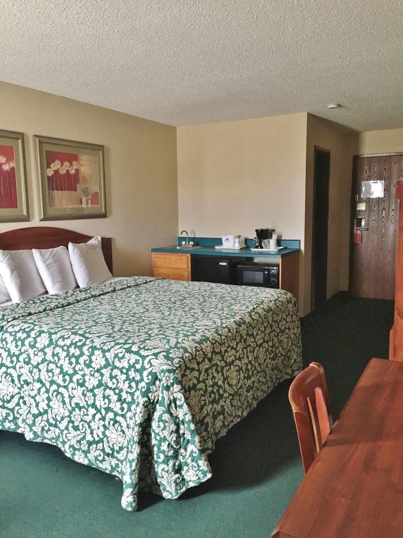 Americas Best Value Inn St. Louis / South Mehlville Экстерьер фото